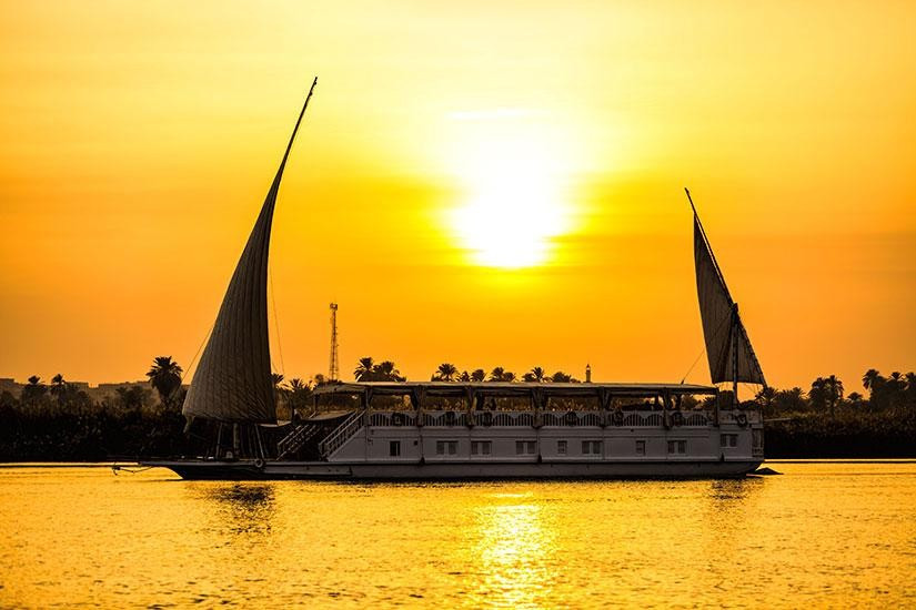 Amoura Dahabiya Nile Cruise 5 Days